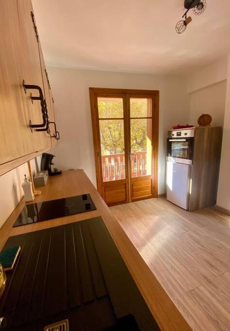 Renove Au Coeur Du Village Appartement